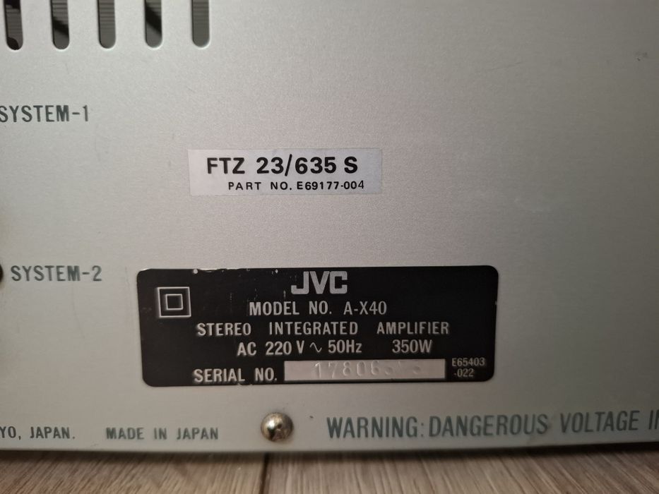 Amplificator JVC  A-X 40
