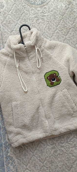 Продам детские куртки