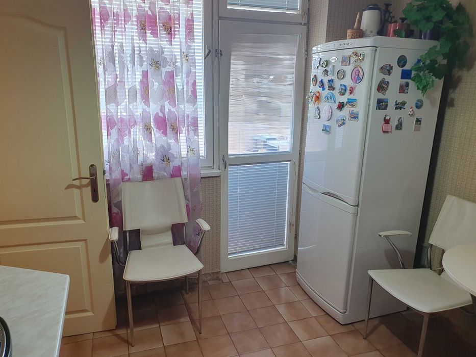 2ст+кухня,монолит,75 кв.м.,ет.4,ПВЦ дограма,много добър,Абаята