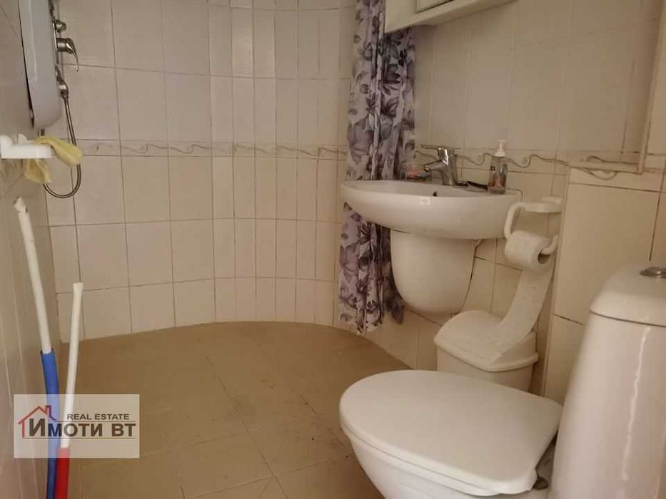 Продава се Тристаен апартамент в Велико Търново, Център - 100 кв.м за 1150 €/кв.м - Снимка #9