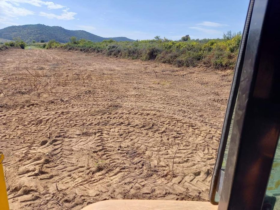 Мулчер. Почистване на терени . Багер