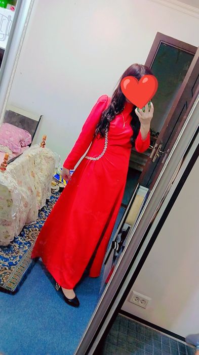 Ayollar libosi juda udar