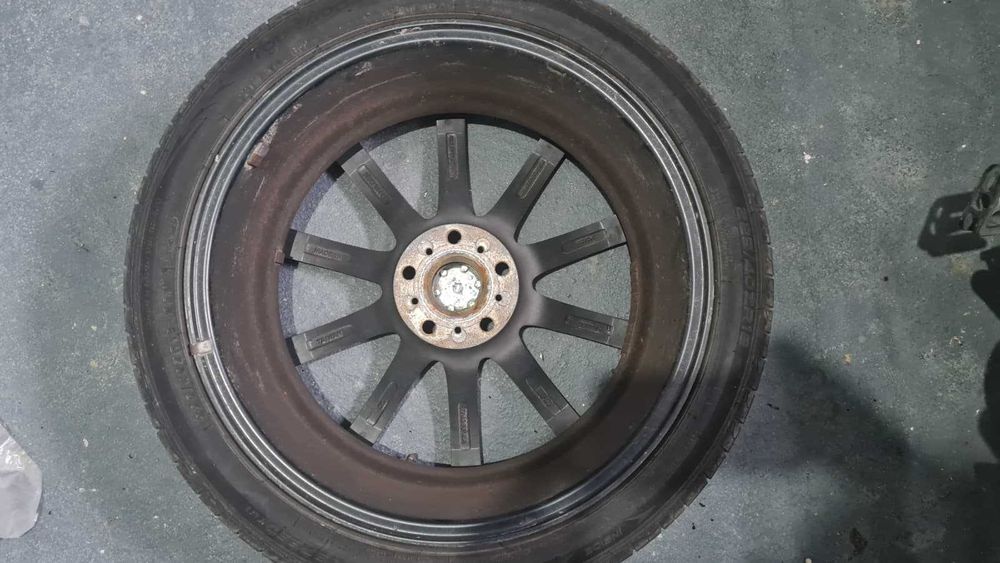 Jante aliaj R18 x 7 1/2JJ ET 38 cu cauciucuri vara 225/40ZR18 Tourador