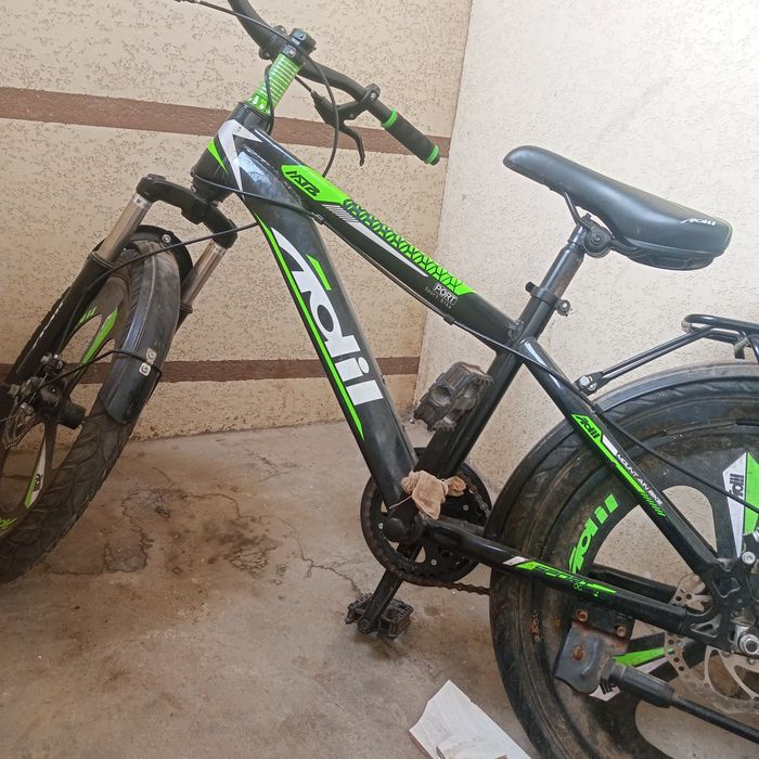Velosiped sotiladi