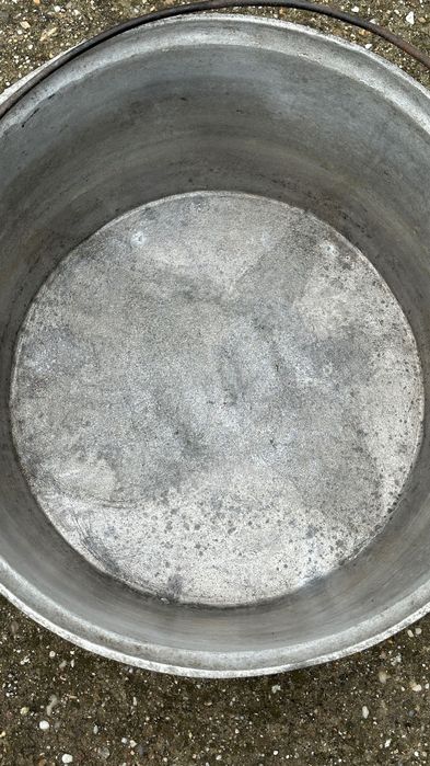 Vand ceaon (tuci)  Aluminiucapacitate 60 Litri