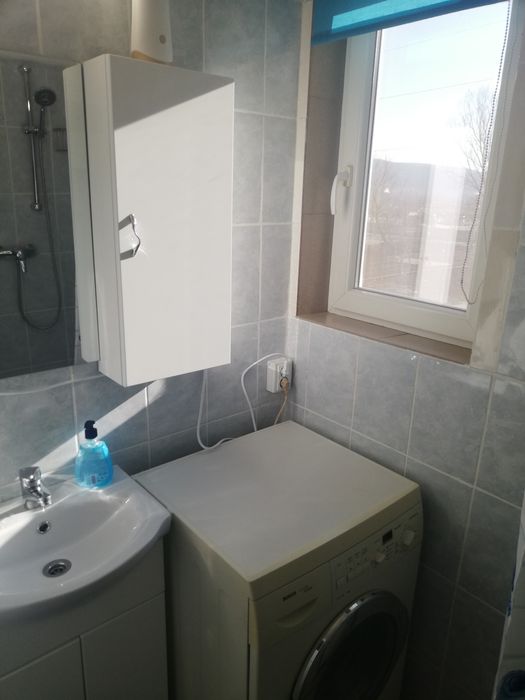 Garsoniera renovata et. 2 zona Compa