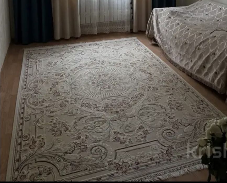 Продам ковер для зала