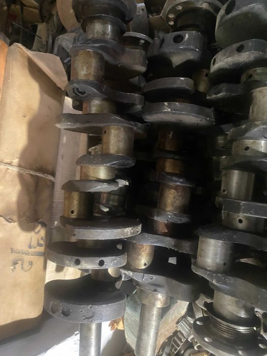 Коленвал на Зил 130  б/у