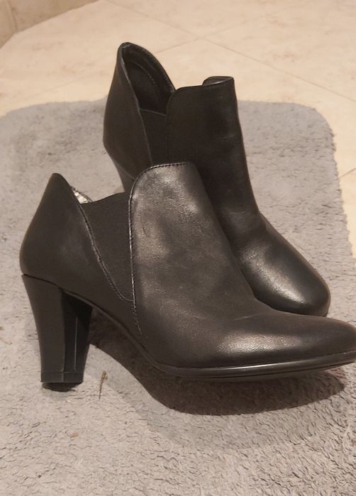 Полу-боти, н.37, ест.кожа