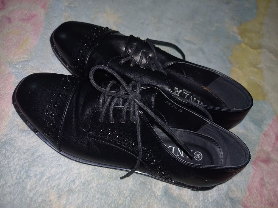 Туфли женские продам