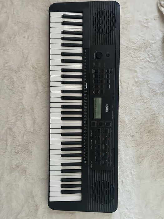 Синтезатор Yamaha