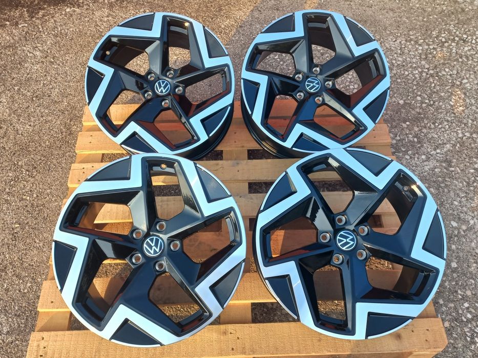 18 Vw Seat Škoda Audi 8j et40 Black Polish Golf Passat Tiguan Superb