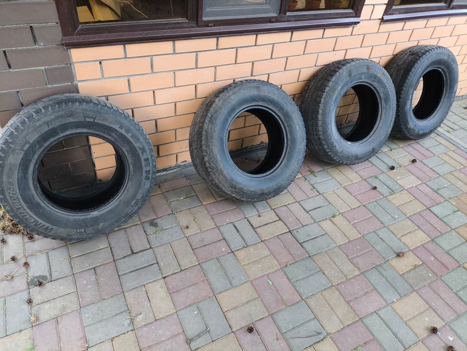 Продам б/у резину, шины