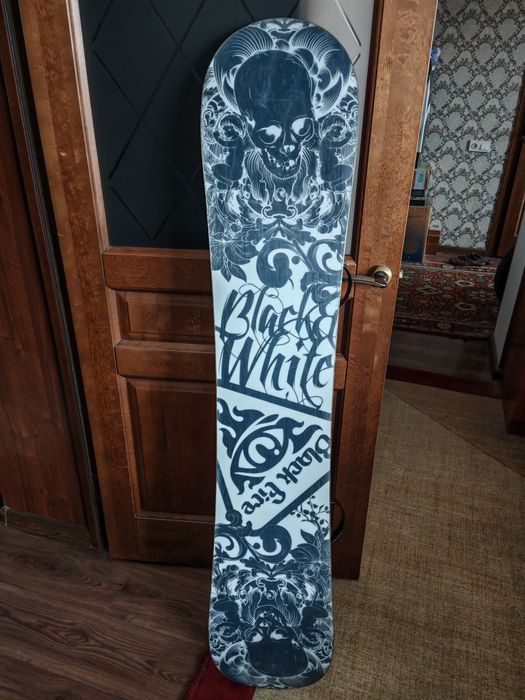 Продается сноуборд