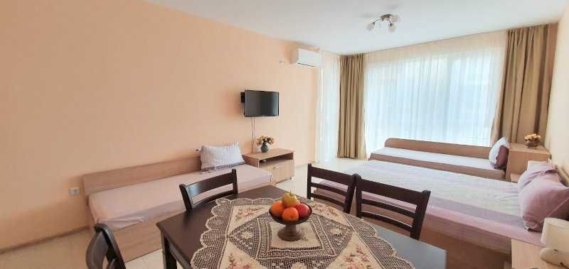 Продава се Двустаен апартамент в Поморие - 82 кв.м за 641 €/кв.м - Снимка #3