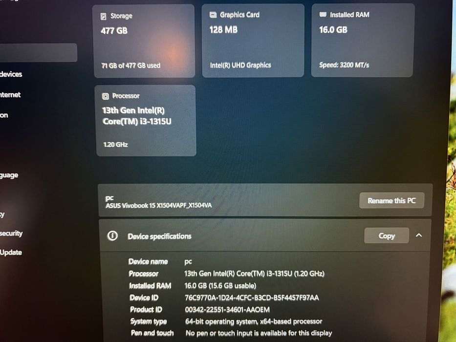 ASUS Vivobook 15 X1504VA