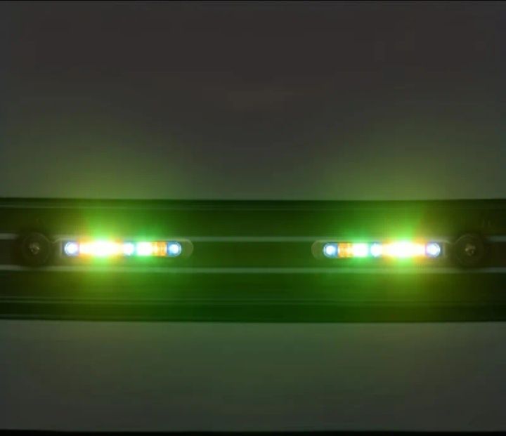 Продам красивые габаритные огни