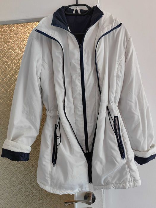 Продавам дамско яке