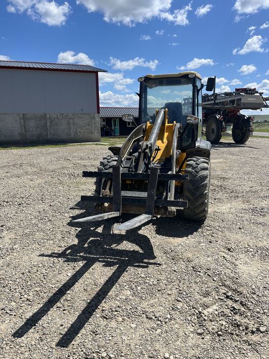 Incarcator frontal JCB 409