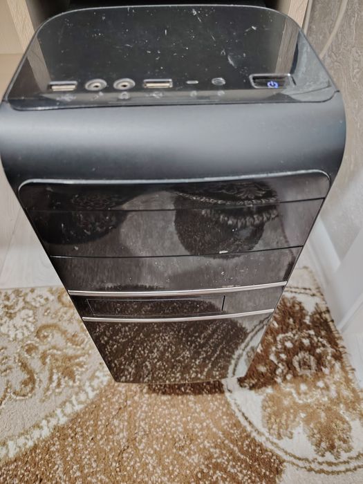 Компьютер системный блок