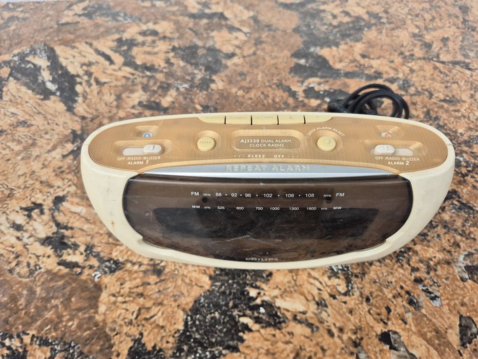 Radio receptor de masa cu ceas digital Philips model Aj-3340,dual Alar