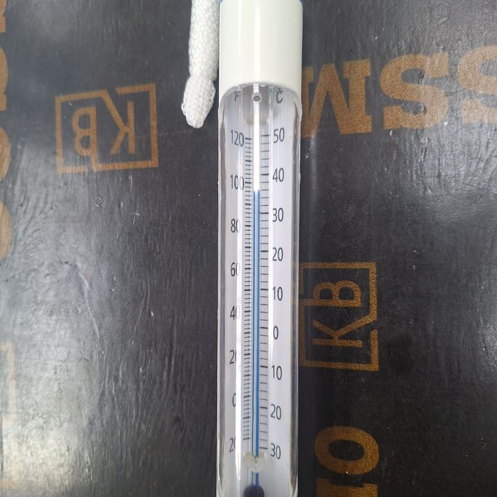 Термометри за басейн