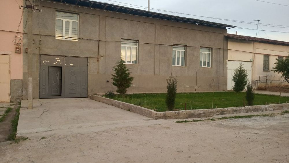 Уй сотилади Назарбек