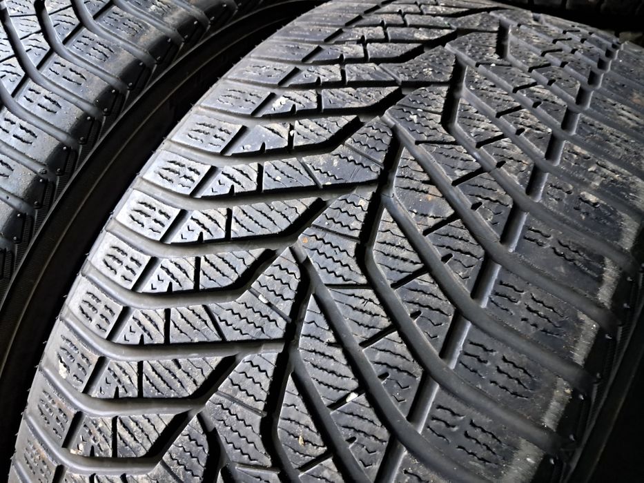 Anvelope second iarna 275 40 R21 Yokohama