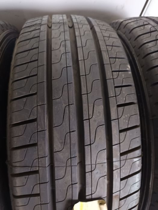 Нови летни гуми за бус 235/65/16С -Pirelli