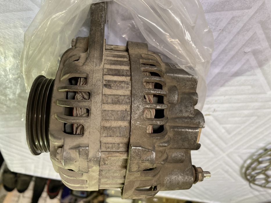 Генератор Mitsubishi A2T38892, MD189659, 12V 75A. РВР