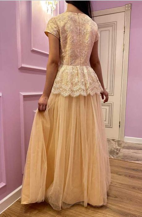 Вечернее платье.