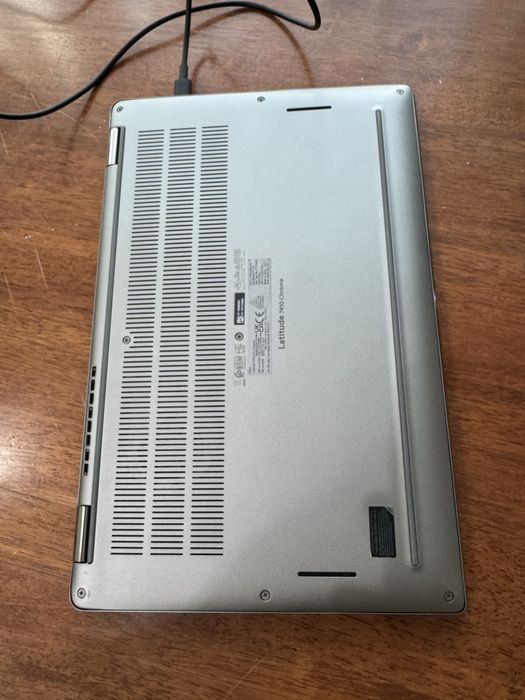Ноутбук Dell Latitude 7410