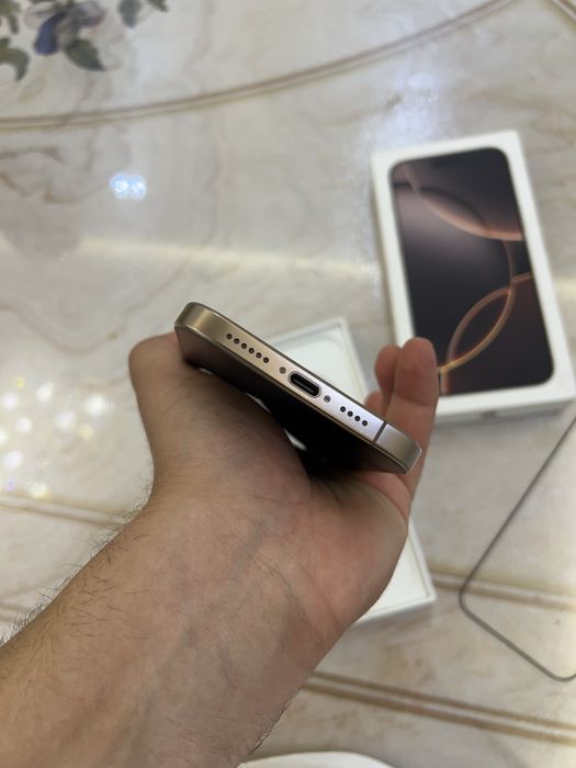 Iphone 16 pro max 33sikl