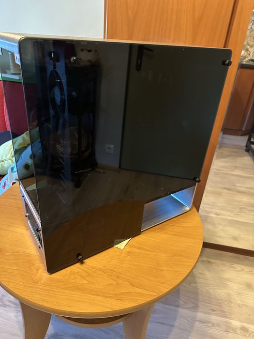 Геймърски компютър 1070 8gb i7
