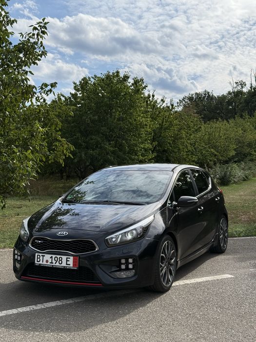 KIA CEED GT 2014 1.6 204 CP