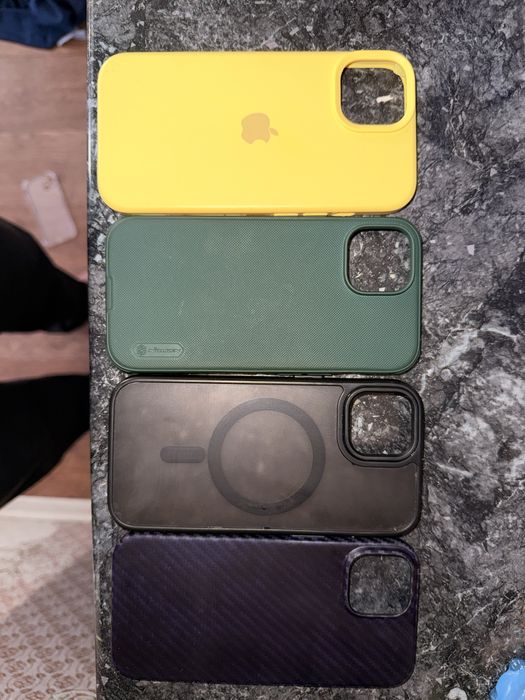 4 чехла на айфон 14-15 обычный