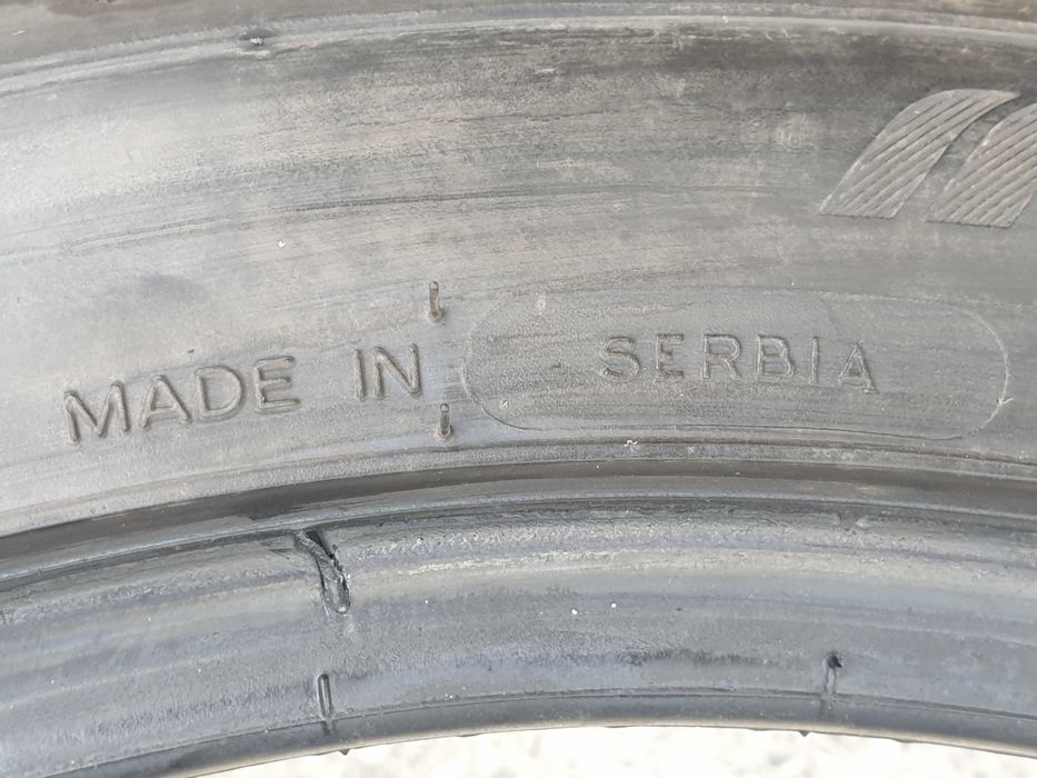 4 броя летни KORMORAN Ultra High Performance 235/40 R18 95Y.