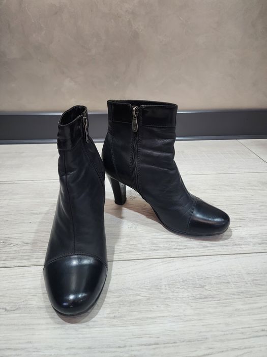 Женские каблуки CLOTILDE