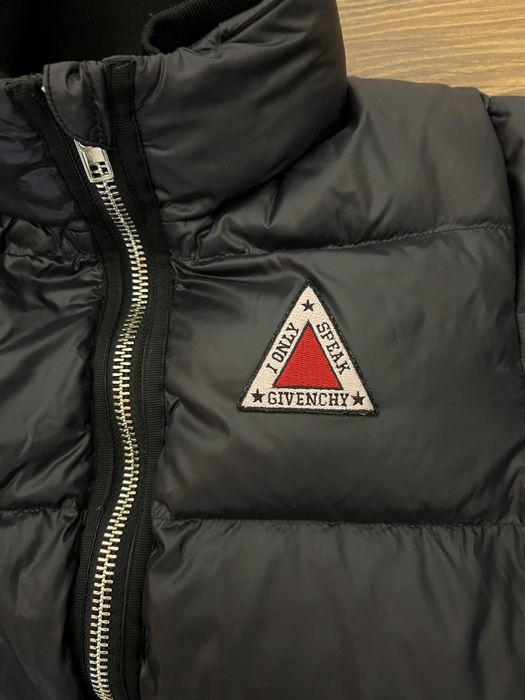 Детско яке Givenchy за 10г.