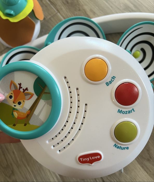 Музикална въртележка 2 в 1 Tiny love