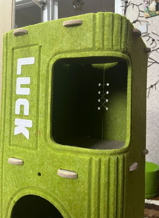 Дом для кошек из Фетры