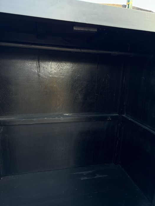 Dulap/sifonier antichizat