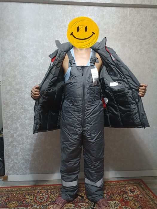 Продам бушлат с ватниками новый!