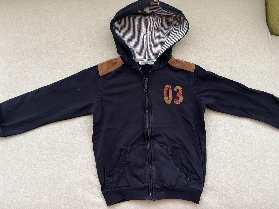 Лот от 5 броя сутчъри за момче 4-5 г за общо 9 евро