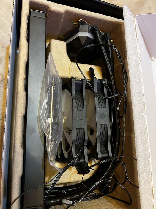 Racire pe apa AIO 240 SilentiumPc