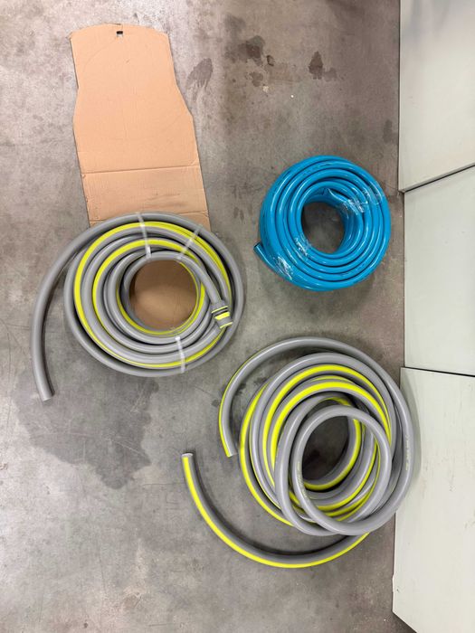 Маркуч градински трислоен 3/4" 20m /Маркуч градински SUPERFLEX 3/4", 20m, 3.3mm/	Косачка бензинова
