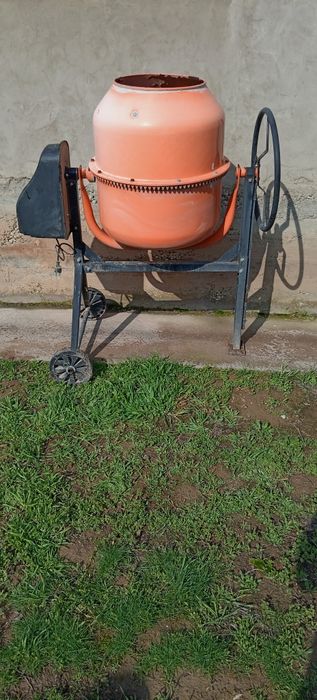 Бетономешалка сатылады