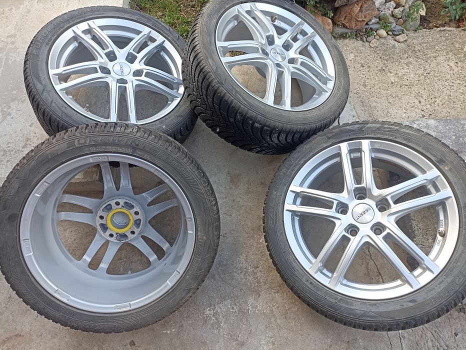 Vând jante aliaj cu cauciucuri iarna Toyota