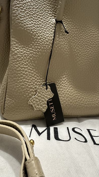Geantă Musette,model Ariane GM,nouă,din piele naturală