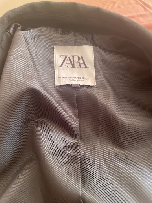 Черный пиджак Zara Срочно!